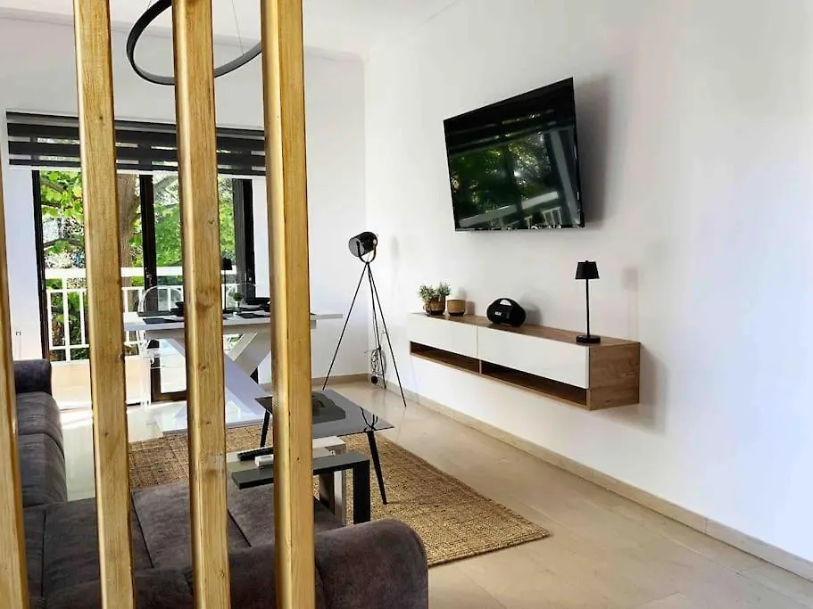 2 Bedroom Family Apartment With Free Parking Soluň